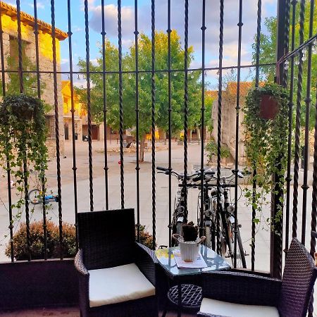 Hotel Rural Luna Llena Torremocha de Jarama Екстериор снимка