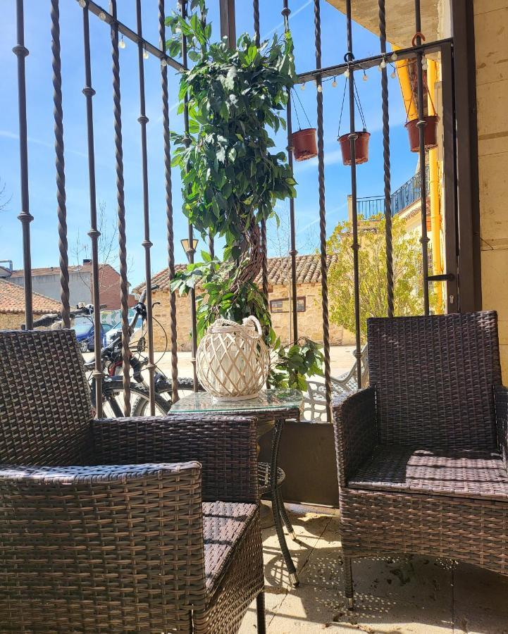 Hotel Rural Luna Llena Torremocha de Jarama Екстериор снимка