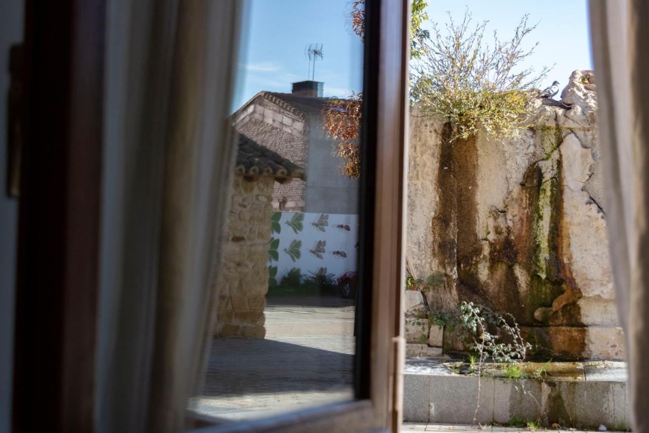 Hotel Rural Luna Llena Torremocha de Jarama Екстериор снимка